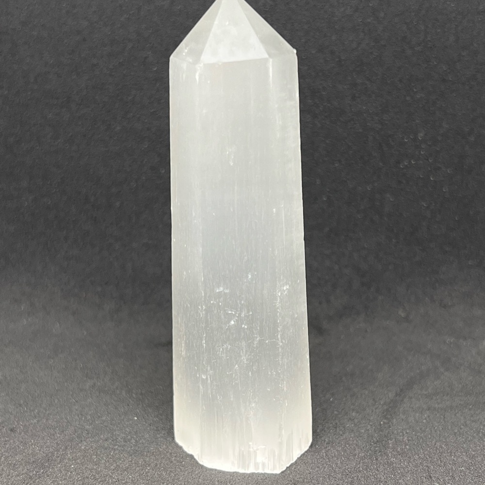 Selenite tower - Picture 3 of 3